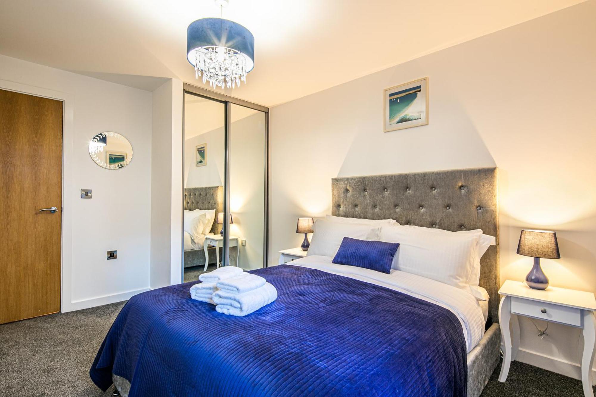 Stylish 2 Bed Apt 18 - City Centre, Free Parking, Espresso Machine & Netflix - Hosted By Stay Host Save 셰필드 외부 사진